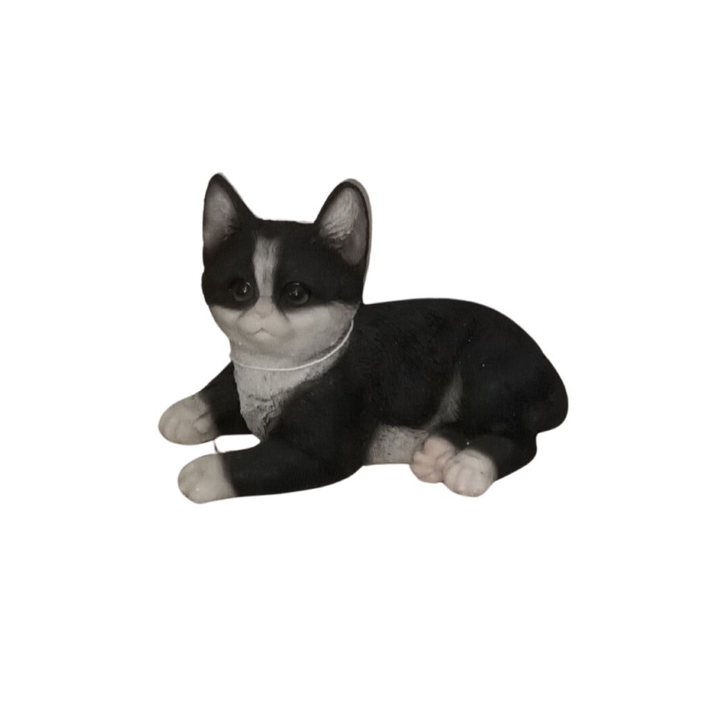 18cm Laying Cat Black